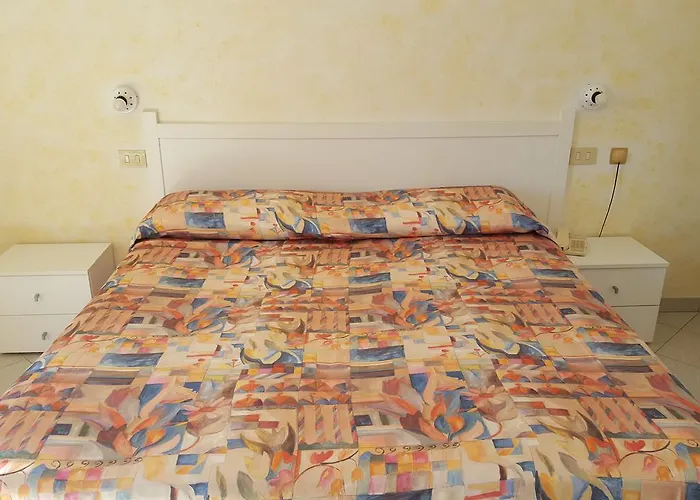 Etrusca Отель 3*